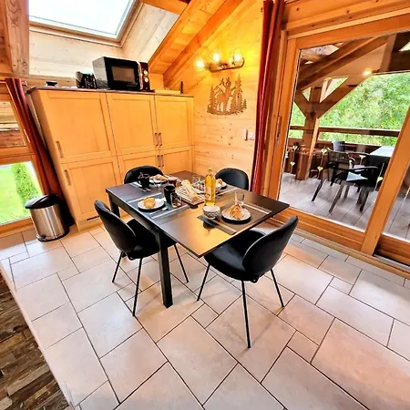 Confortable Avec Terrasse Et Parking, Proche Centre, 4 Personnes - Fr-1-598-178 Apartment Les Gets